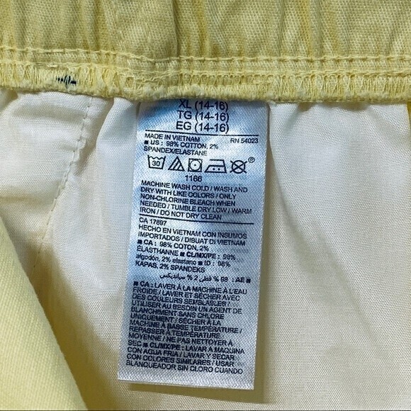 NWT, Old Navy Juniors Shorts with pockets, Size 14/16 Yellow w/Anchor Prints* - Picture 4 of 7